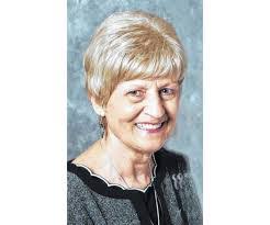 Carol Kunz's Instagram, Twitter & Facebook