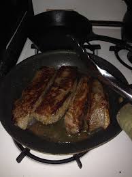 Fried Steak Remove Steaks From Fridge Salt Well Don T Be Afraid Of Too Much Salt Before Cooking Will Actually Make Steaks Les Recipes Food Favorite Recipes