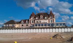 Restaurant Direkt Am Strand Photo De Le Beau Site Cabourg Tripadvisor