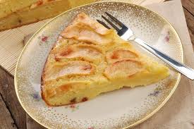 Tra le erbe aromatiche più utilizzate in cucina, il prezzemolo si sposa bene con innumerevoli ricette di. Torta Di Mele Al Latte Di Mandorla Un Dolce Delicato E Soffice