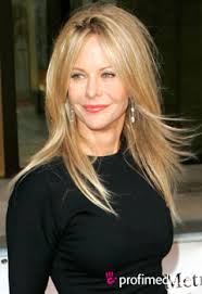 Avete la tentazione di tagliare i capelli ora che arriva l'estate? Meg Ryan Acconciature Delle Star Su Happyhair