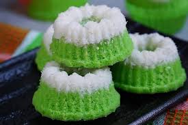 Cek cara membuat putu ayu. Resep Putu Ayu Lembut Dan Nikmat Cukup 6 Langkah Saja