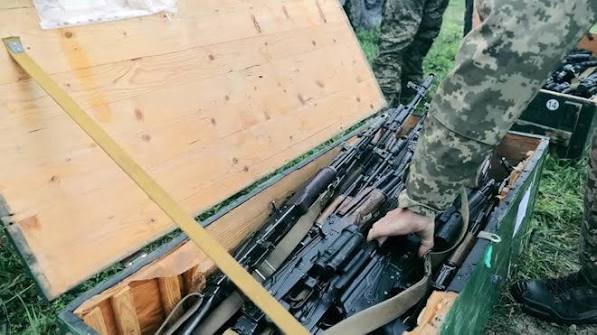 Soldiers Lay Down Their Weapons by Vincent Film - Stock Video | Motion Array