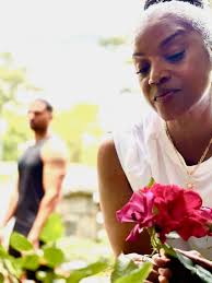 When Rolonda finds out Anthony sent Amber flowers! #God #Jesus  #Jesusispoppin #Jesusbeenpoppin #kountrywayne #letthatsizzleinyourspirit  #helpisontheway #love