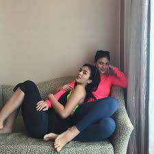 Their family are having a money issue that made her do anything, even pretend to her friends that she's still rich just to hide their problem. Bianca King S Feet Wikifeet