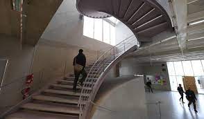 Apporter la possibilité de proposer à chaque client un projet dans sa globalité, depuis sa conception jusqu'à la phase décorative en passant bien évidemment par le suivi du chantier. L Ecole Nationale Superieure D Architecture Ensa De Clermont Ferrand Revit Depuis Son Demenagement Clermont Ferrand 63000
