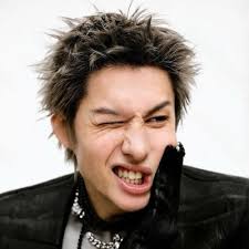 mari russell (@w2basewon)