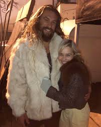 Ever since shooting game of thrones, jason momoa and emilia clarke have been nearly inseparable. Jason Momoa Emilia Clarke Goss Ie