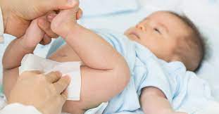 Stuhlgang Beim Baby 10 Farben Und Was Sie Besagen Familie De