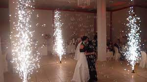 Maybe you would like to learn more about one of these? Matrimonio Fuegos Artificiales Youtube