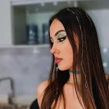 Cleopatra for Halloween 🌀✨ @maluherbas #halloween #cleopatra #makeupideas  #makeupcleopatra #cleomakeup #cleopatra