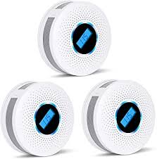 These devices are relatively inexpensive, widely available if you're looking for the best smoke alarm and carbon monoxide detector combination, then look no more. Smoke And Carbon Monoxide Detector Combo With Sound Warning And Lcd Display Battery Powered Aa Battery Not Include Co Smoke Alarm Detector 3 Pack Amazon Com