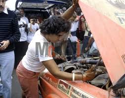 Her longtime rival, world champion walter röhrl, once said before he raced her in the rallye côte d'ivoire, that he would not accept second place in the championship to michèle mouton. Michele
