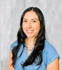 Tara Feeley's Instagram, Twitter & Facebook