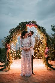 Stylish Outdoor Wedding At Masia Casa Del Mar In Barcelona Spain By Sara Lobla Photography Night Wedding Photos Outdoor Wedding Yosemite Wedding
