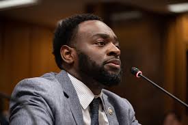 Louisiana lawmaker wants ethics fines waived after years of failing to  submit required paperwork • Louisiana Illuminator