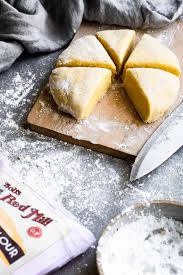 1 cup of brown rice flour 1 cup almond flour ¾ cup white rice flour ¼ cup tapioca flour 2 ½ teaspoons guar gum or xanthan gum 1 teaspoon salt 2 teaspoons instant yeast. Gluten Free Almond Flour Pasta Snixy Kitchen