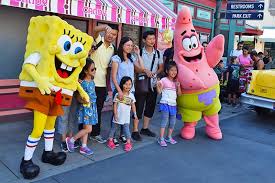 Universal orlando resort bölgesinde bulundunuz mu? Guide To Universal Studios Hollywood Character Spotting