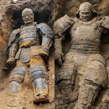 The mystery of the giant samurai has intrigued historians and archaeologists alike. In 2020, the discovery of a 2.5-meter-tall warrior's remains in Japan sent shockwaves through the academic world, challenging conventional understandings