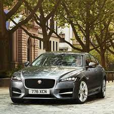 Sporting Luxury Breathtaking Style Jaguar Xf Sport Saloon Instacar Carros De Luxo Carros Auto