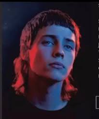 Honeybee, by @craigsilveyauthor , designed by @lisawhite_xyz , photo  @misterdangrant .