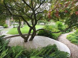 Circular Features Repinned On Toby Designs Landscape Design Modern Garden Garden Design