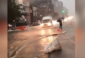 There are currently several flash flood warnings in effect for much of the chicago metropolitan area as severe storms sweep through the area for the a flash flood watch is in effect through sunday morning across illinois and northwestern indiana, including cook, dekalb, dupage, eastern will. Flooding Rain Deluges New York City The Washington Post