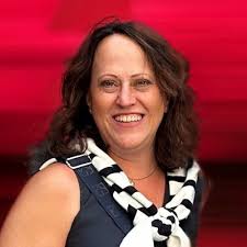 Vara Konserthus på LinkedIn: Trumvirvel! Karin Beckman blir ny VD &  Konserthuschef för Vara Konserthus…