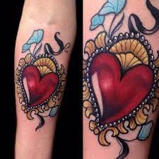 22 Heart Tattoos That Are Perfect For Valentine S Day Photos Jewel Tattoo Heart Tattoo Tattoos