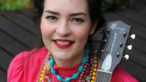 Big Latitude showing to help Daisy