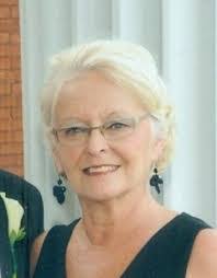 Barbara Perrone's Instagram, Twitter & Facebook