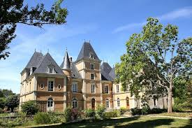 Chateau De Segrais Saint Mars D Outille Pays De La Loire Chateau Chateau France L Architecture Francaise