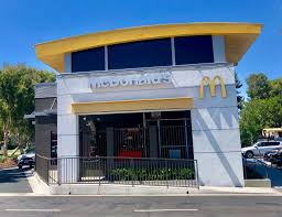 How late is mcdonald's open tonight. Mcdonald S Has Temporarily Closed 50 Restaurants Nation S Restaurant News