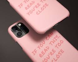 If You Can Read This You Re Too Close Phone Case Pin On New Phone Cases