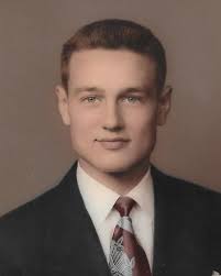 Kenneth Moore Obituary (1934