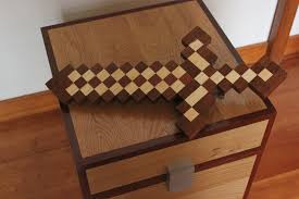 How To Make A Minecraft Sword In Real Wood Life Minecraft Toys To Kids Brinquedos De Minecraft Kids Woodworking Projects Espada Minecraft