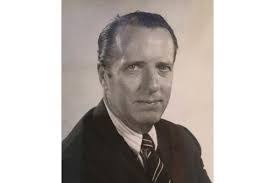 Jean Judd's Instagram, Twitter & Facebook