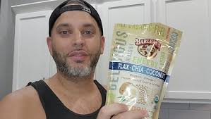 Amazon.com: Barlean's Organic Flax Chia Coconut Seed Blend with 2,330 mg  Omega 3 Fatty Acids, Fiber Supplement with Whole Chia Seeds and Ground  Flaxseed, 12 oz : Health & Household