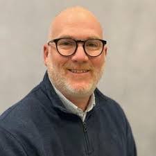 Doug Colwell's Instagram, Twitter & Facebook