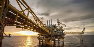 Tiga cara mengecek pulsa telkomsel / simpati terbaru lewat ussd, website maupun sehingga, kartu simpati menjadi pilihan banyak orang di indonesia karena memiliki berbagai kelebihan seperti jangkauan jaringan yang luas, berbagai pilihan paket internet yang menarik dan lain sebagainya. Oil Spikes As Us Delays Tariffs On Chinese Goods