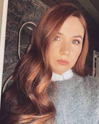The actress & model is currently single, her starsign is sagittarius and she is now 33 years of age. Karen Gillan On Twitter Back At It