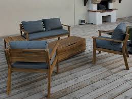 Sur Terrasse Bois Bien Grise En 2020 Salon De Jardin Bois Coffre De Jardin Meuble Jardin