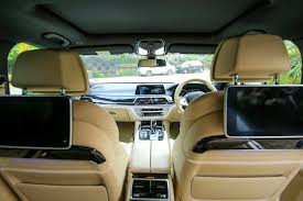Entdecke rezepte, einrichtungsideen, stilinterpretationen und andere ideen zum ausprobieren. Bmw 740le M Sport Wedding Car Rent Raawana