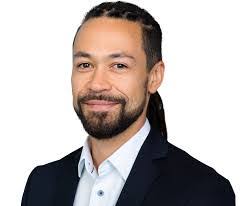 David Oldfield's Instagram, Twitter & Facebook