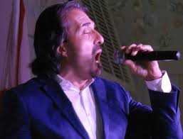 Singer who recently performed for Donald Trump wows Villages club