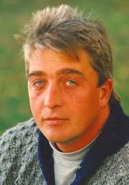 Service information for Aaron Henderson