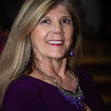 Connie Buckley's Instagram, Twitter & Facebook