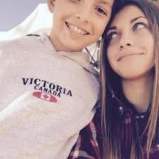 Lynne Hackett's Instagram, Twitter & Facebook