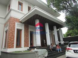 Kami memiliki 2 rumah untuk dijual untuk galur jakarta pusat, harga mulai dari rp 40,000,000. Jual Rumah Murah Di Jalan Madiun Menteng Jakarta Pusat Menteng Jakarta Pusat Menteng Jakarta Pusat Dki Jakarta 10 Kamar Tidur 1600 M Rumah Dijual Oleh Widia Winoto Rp 150 M 15920884