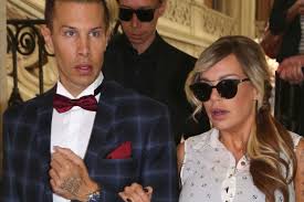 Allerdings hat florian einen guten grund für sein hausverbot: Gina Lisa Lohfinks Bester Freund Kommt Mit In Den Dschungel Gala De